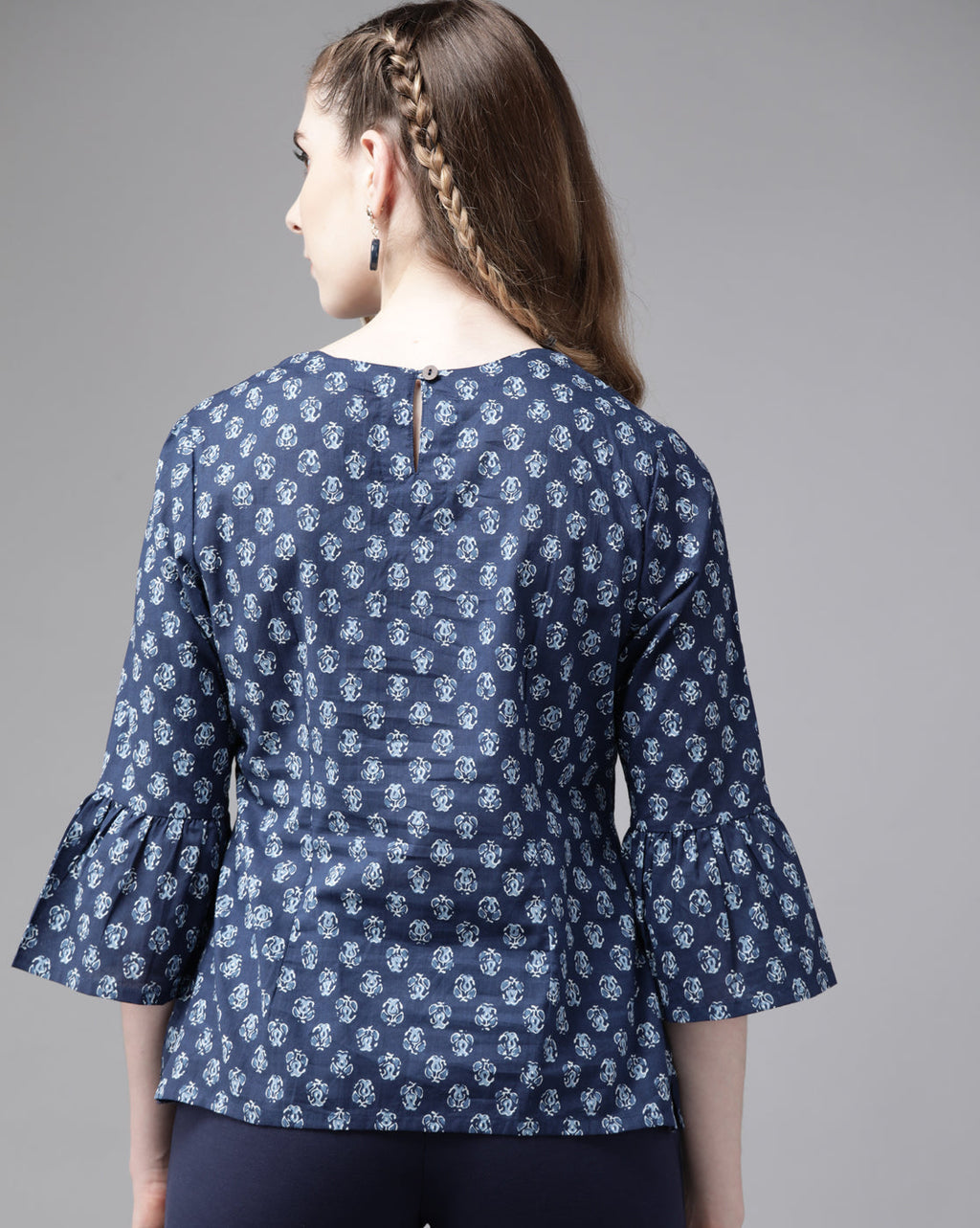 Indo Era Blue Floral Printed Straight Kurti