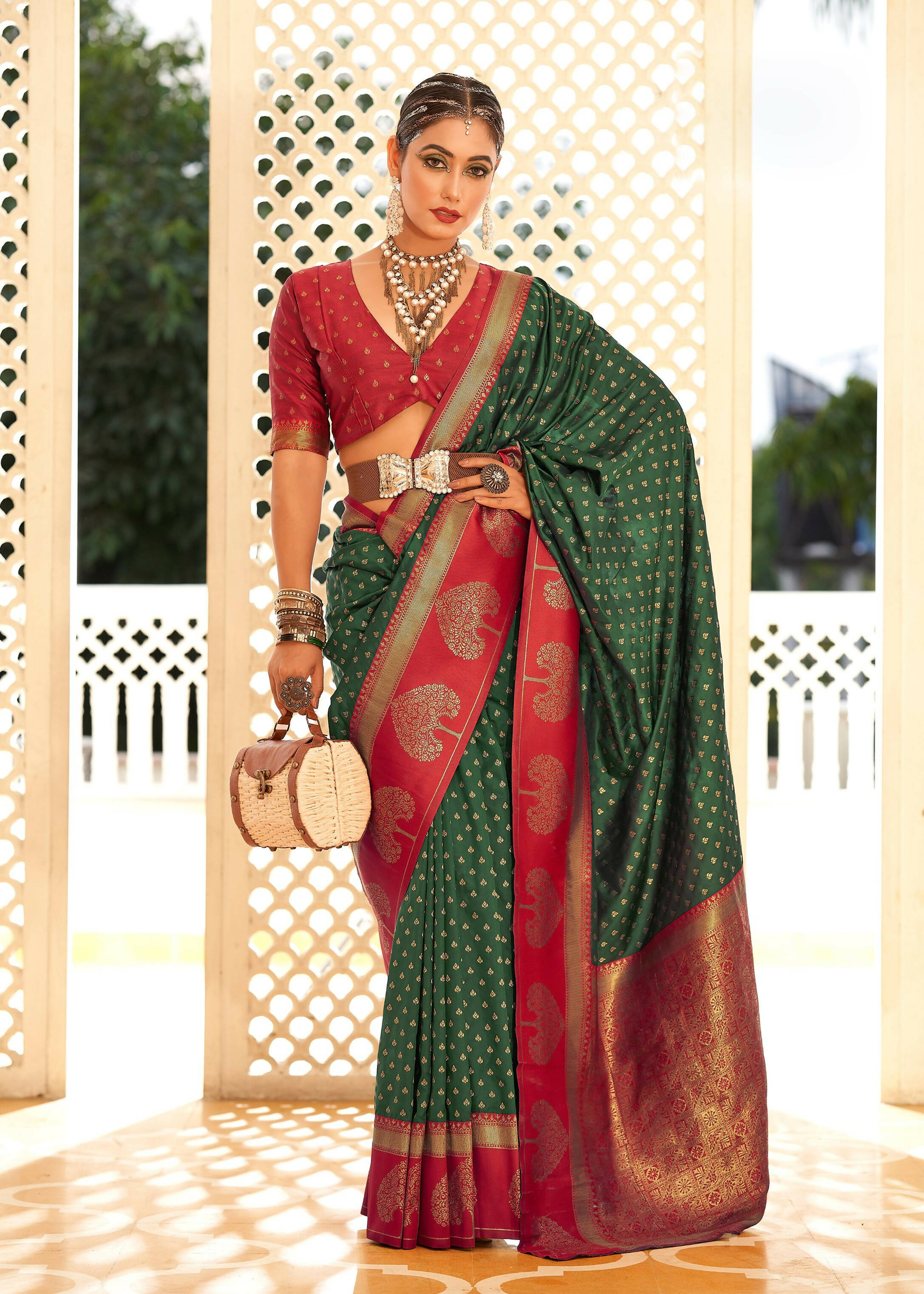 Green Soft Banarasi Paithani Copper Zari Weaving Saree With Unstitched Blouse Piece - Jodha