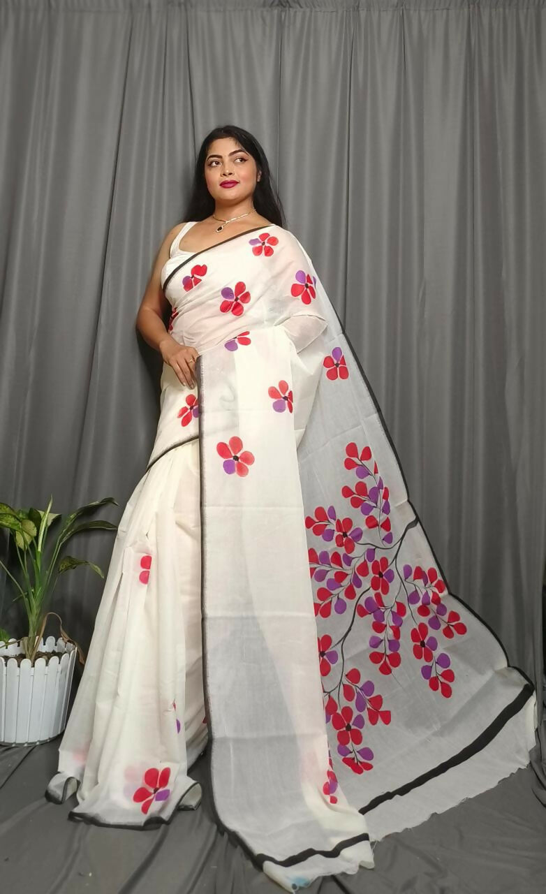 Exclusive Collection Beautiful White Red Pure Cotton Hand Print Handloom Saree With Running Blouse Piece