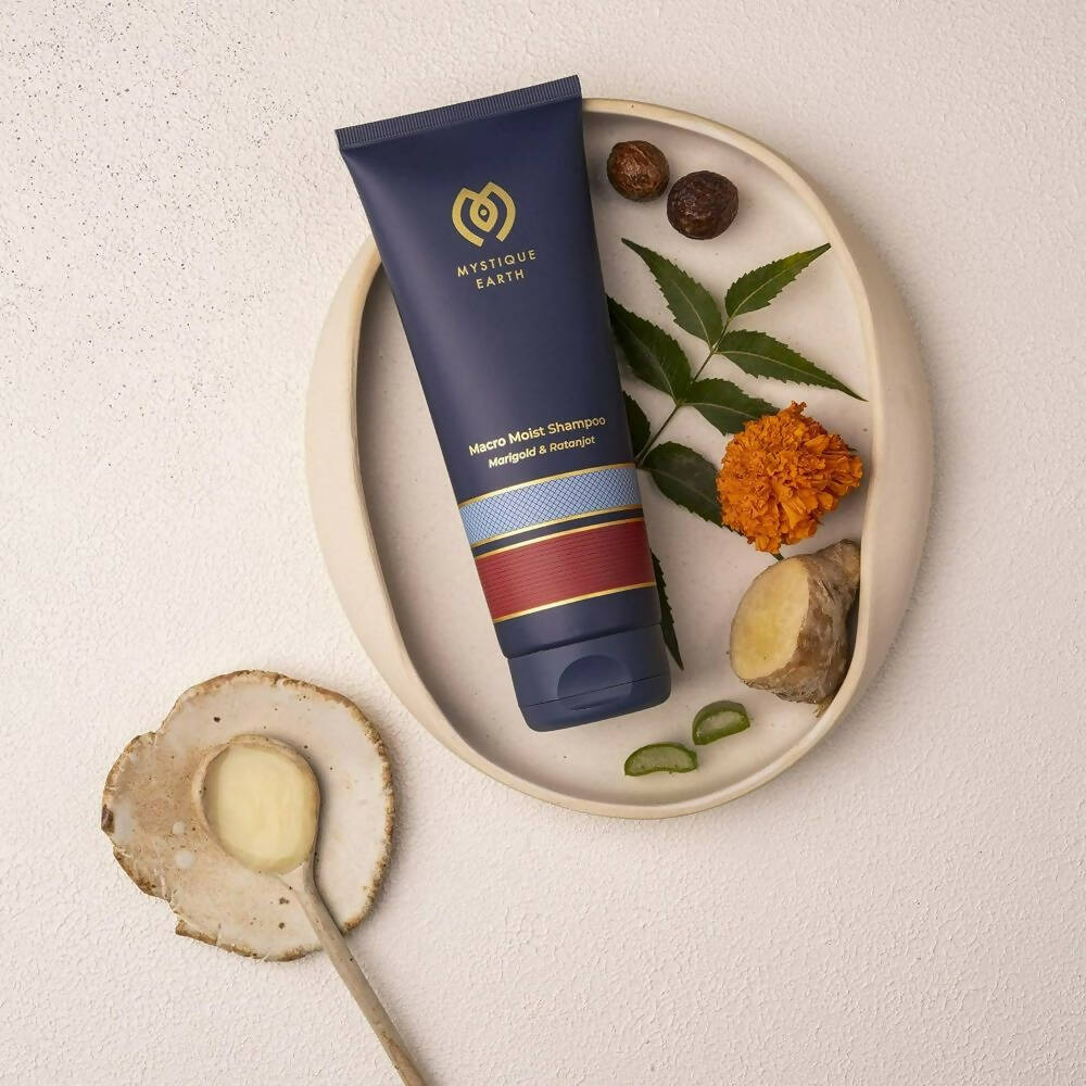 Mystique Earth Macro Moist Shampoo
