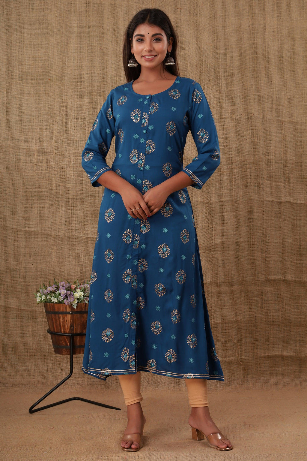 Kaajh Women's Blue Floral Print kurta