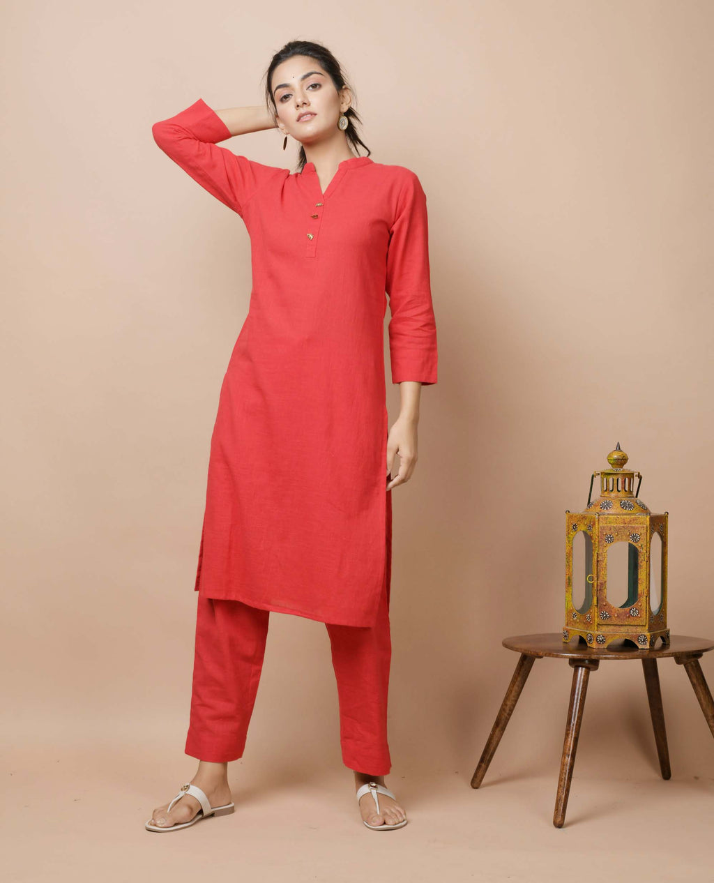 Kaajh Women's Red Solid Cotton Kurta Pant Set