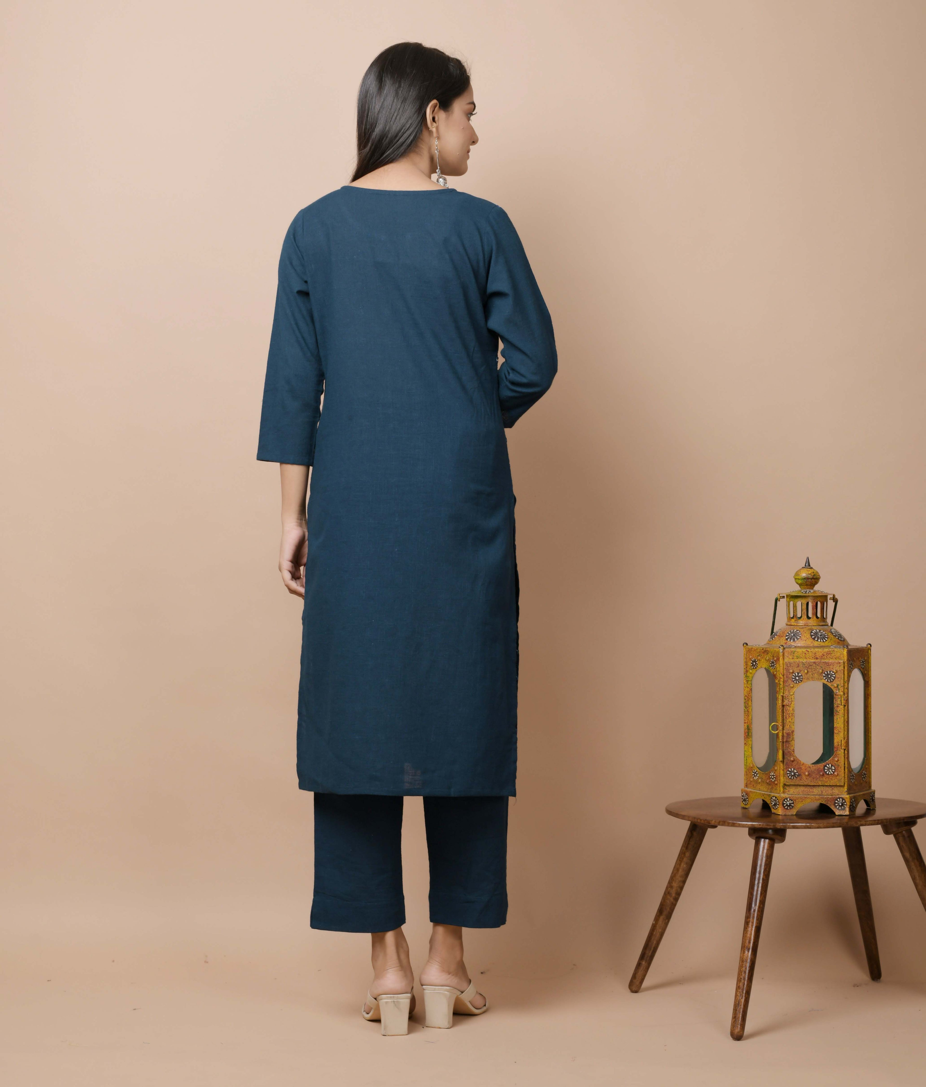Kaajh Women's Navy Solid Mirror Embellished Kurta Pant Set
