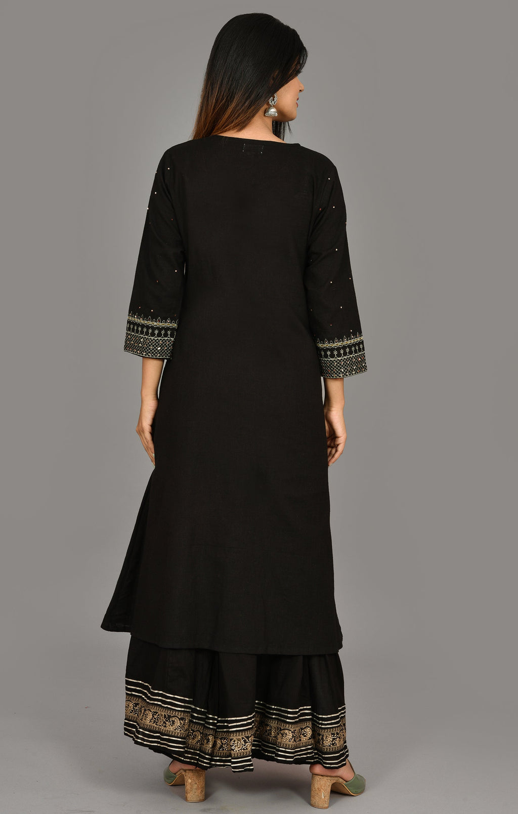 Kaajh Women's Black Metal Embellishment Printed Suit Set