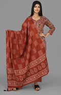 Kaajh Women's Red Paisley Print Cotton Suit Set