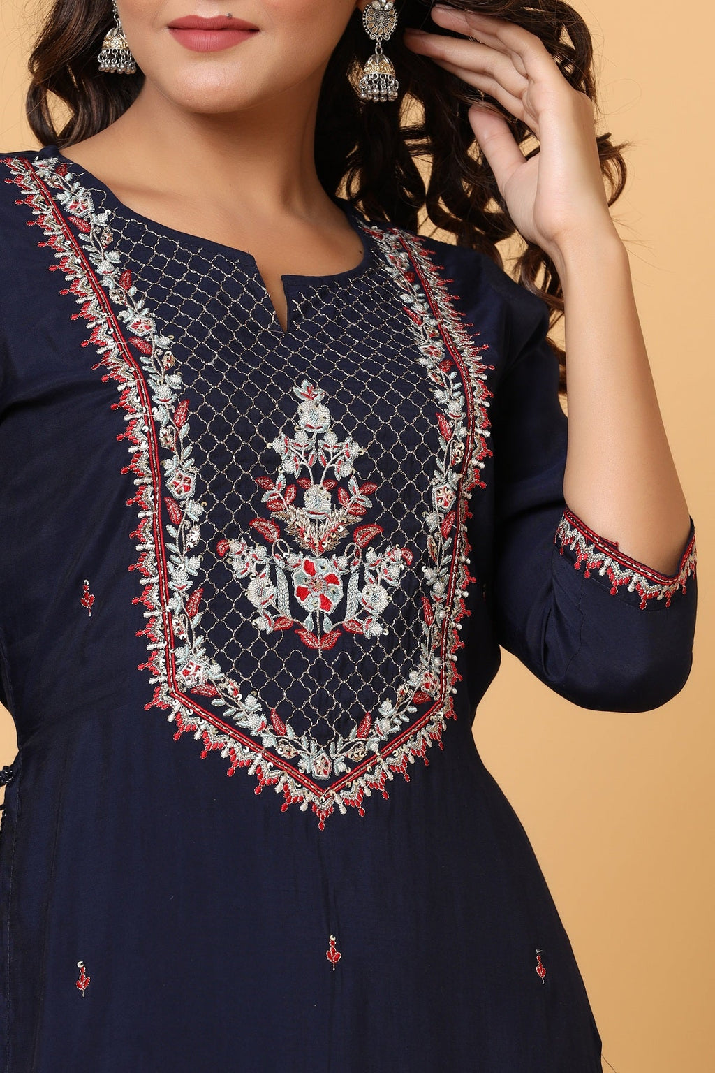 Kaajh Women's Blue Embroidery Chanderi Ethnic Kurta