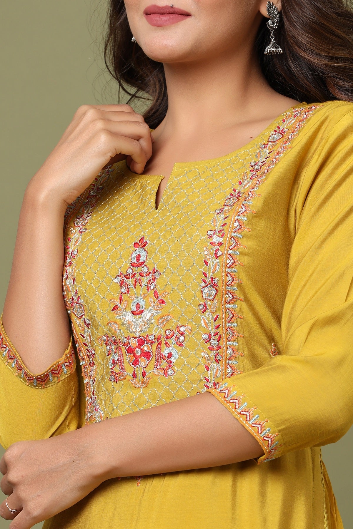 Kaajh Women's Yellow Embroidery Chanderi Ethnic Kurta