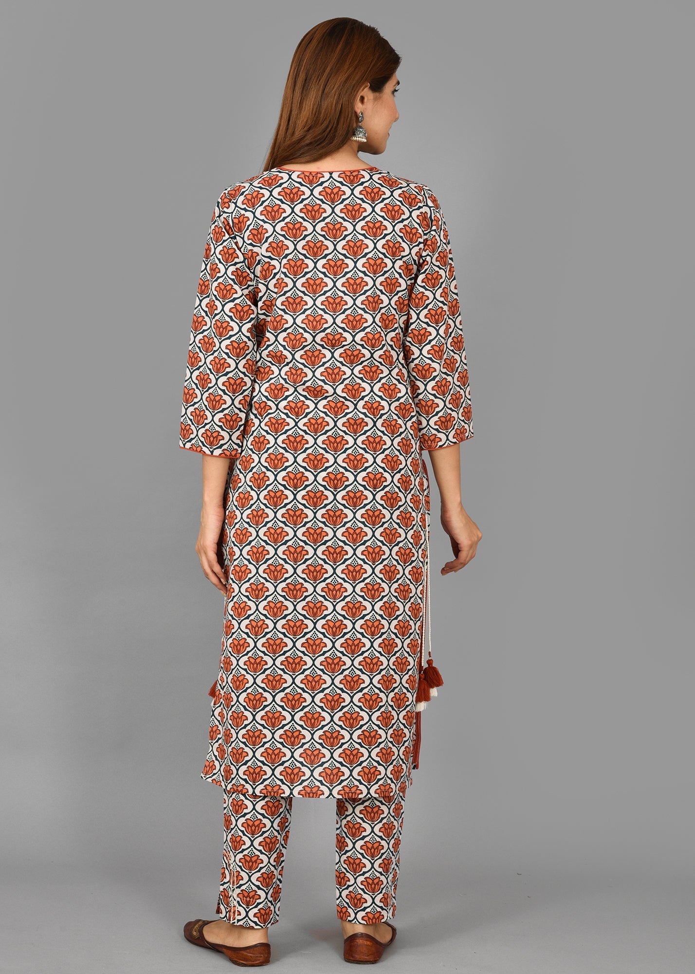 Kaajh Women's Red Floral Printet Cotton Suit Set