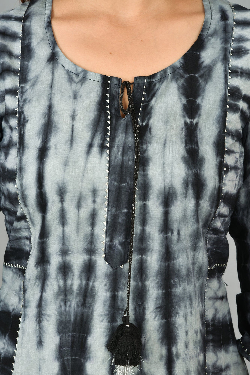 Kaajh Women's Black Tie Dye Cotton Suit Set