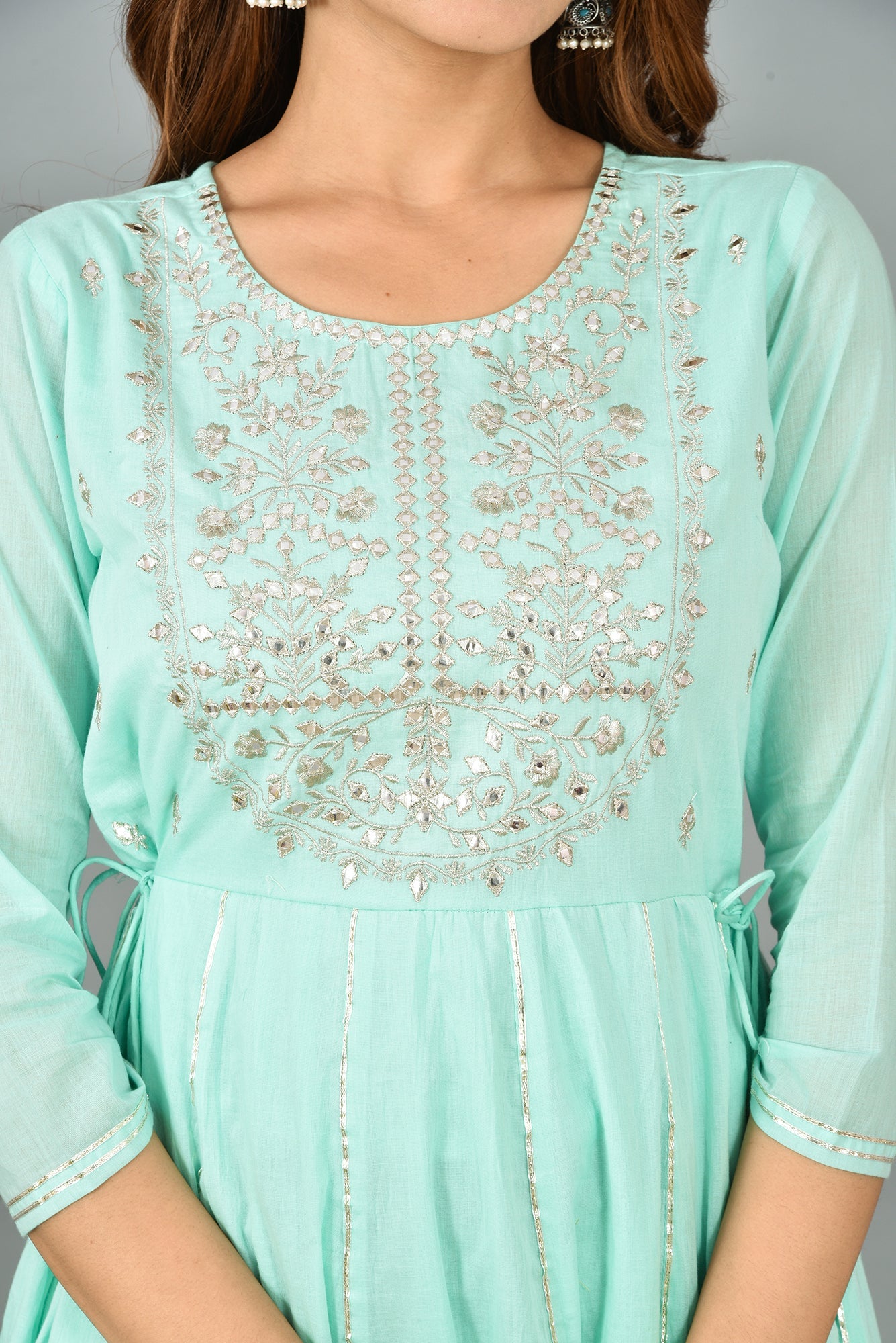 Kaajh Women's Green Mirror Embroidery Anarkali Kurta