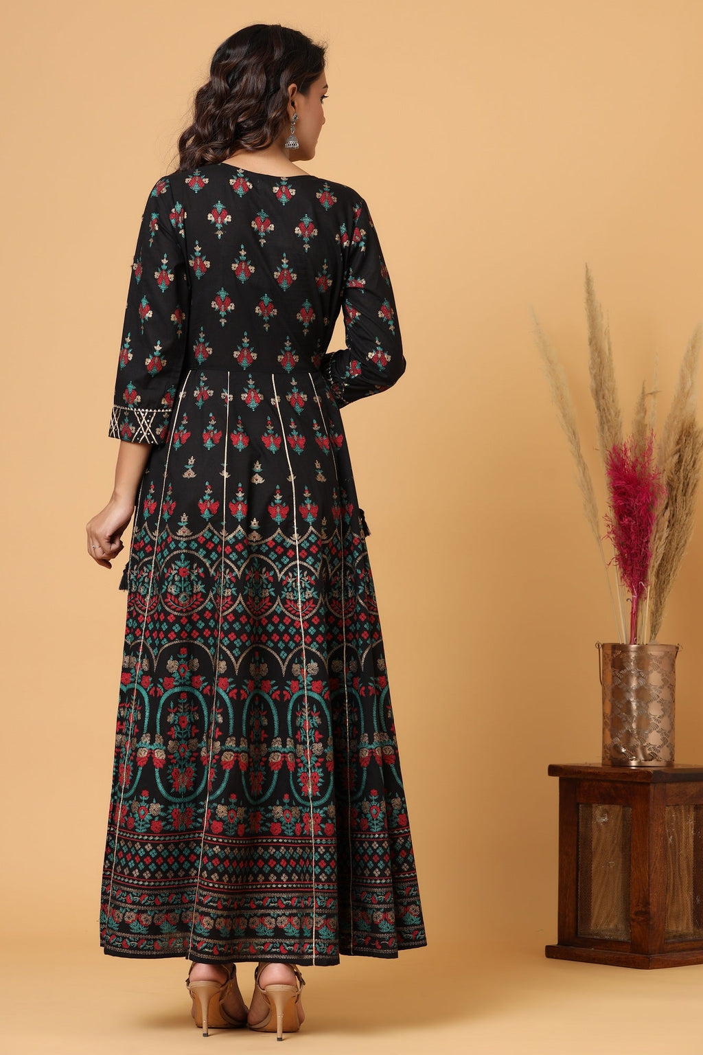Kaajh Women's Black Gold Printed Embellishment Anarkali Kurta