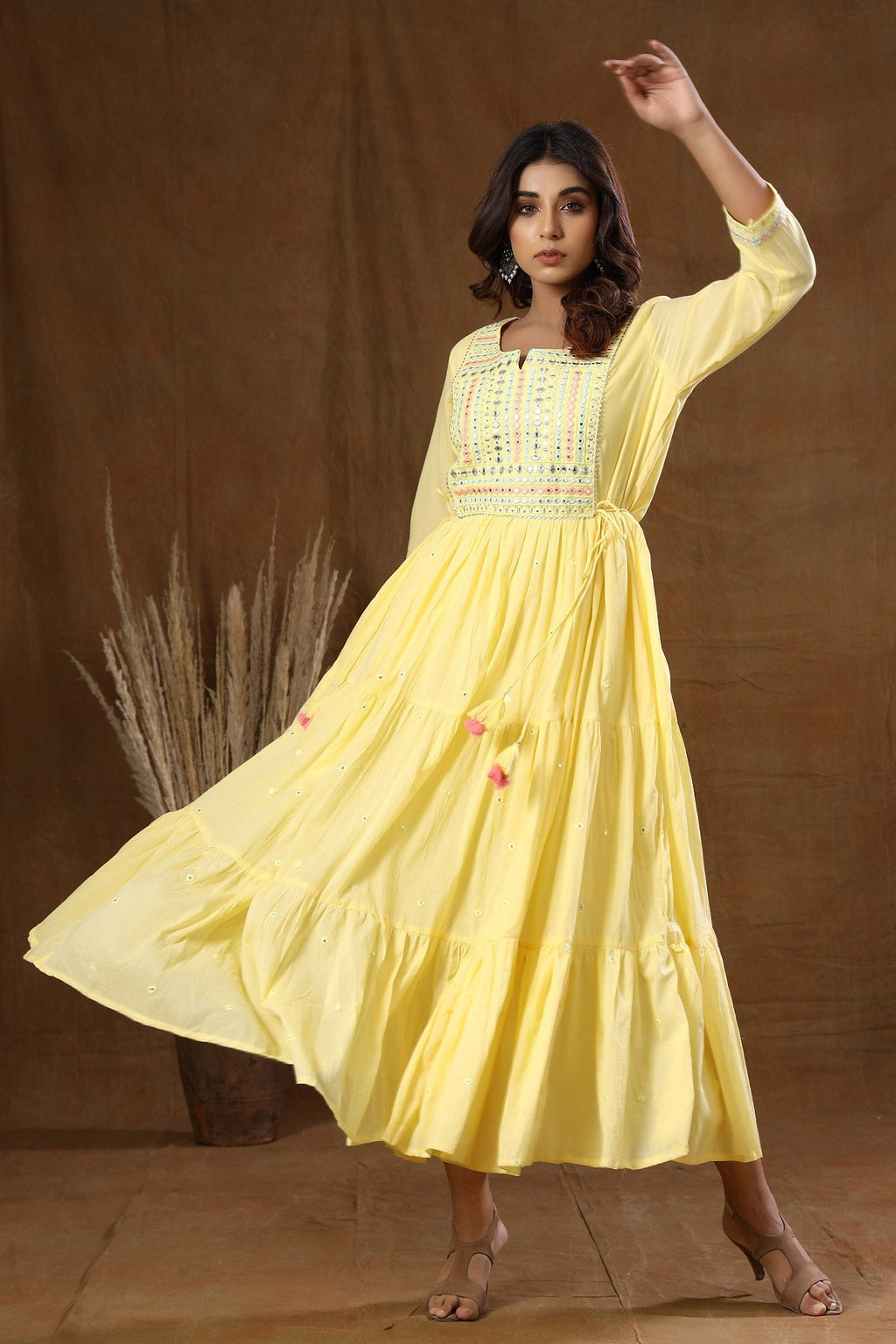 Kaajh Women's Yellow Mirror Embellishment Anarkali Kurta