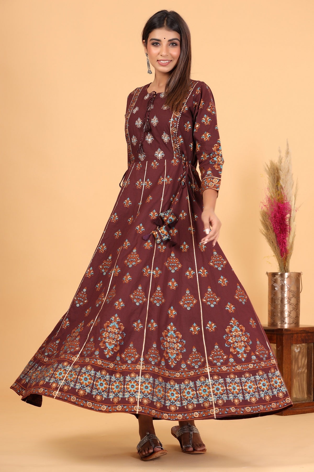 Kaajh Women's Maroon Printed Embellishment Anarkali Kurta