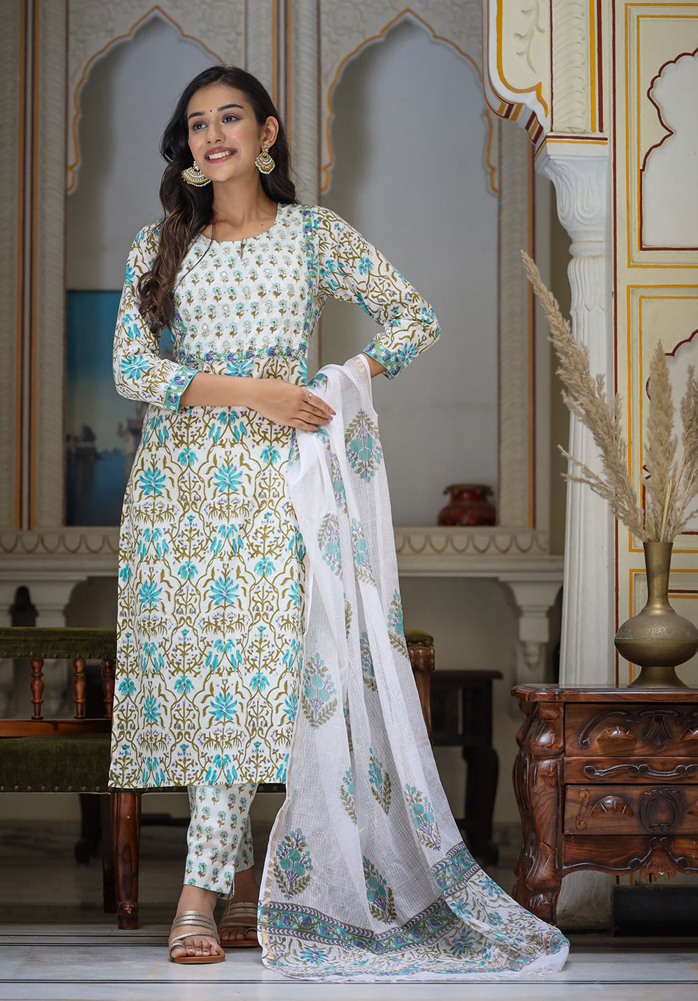 Kaajh Women's White-Green Cotton Handblock Kurta Pant Set With Dupatta