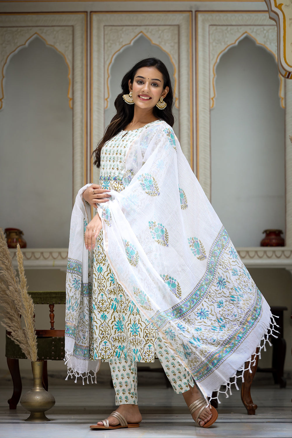 Kaajh Women's White-Green Cotton Handblock Kurta Pant Set With Dupatta