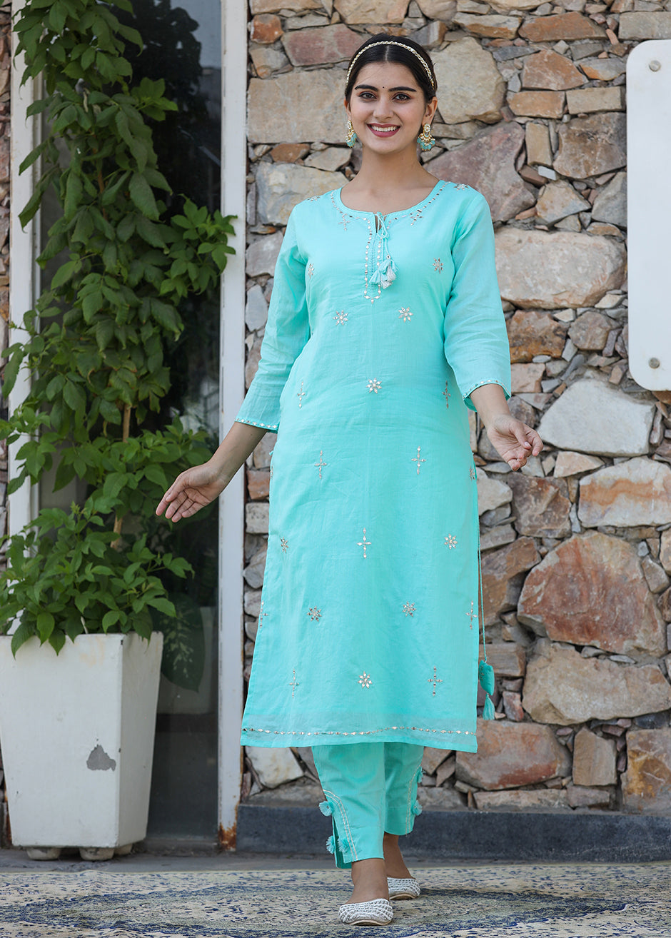 Kaajh Woman's Green Mirror Embellished Cotton Kurta Pant And Dupatta Set