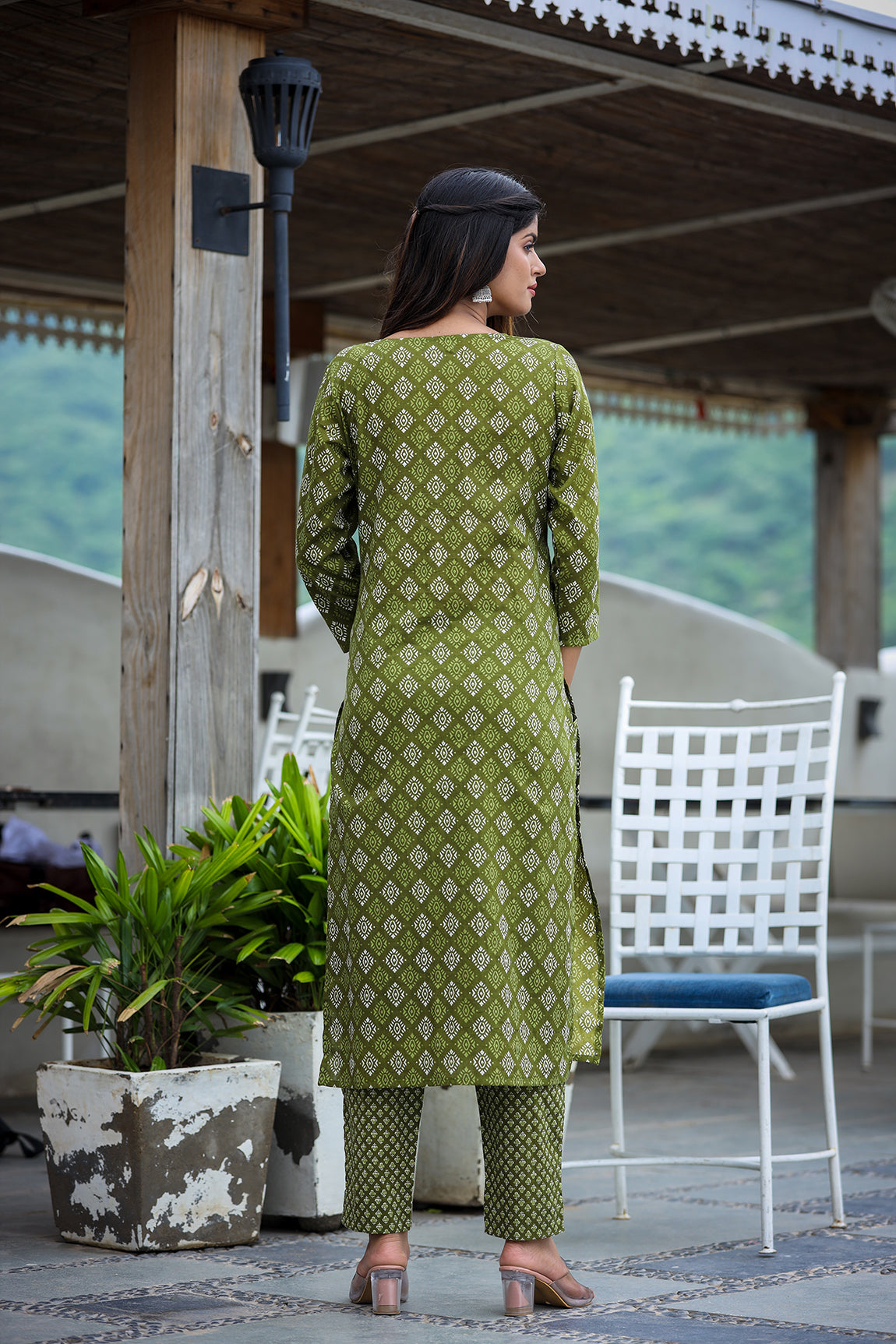 Kaajh Women's Green Printed Kurta Pant Set