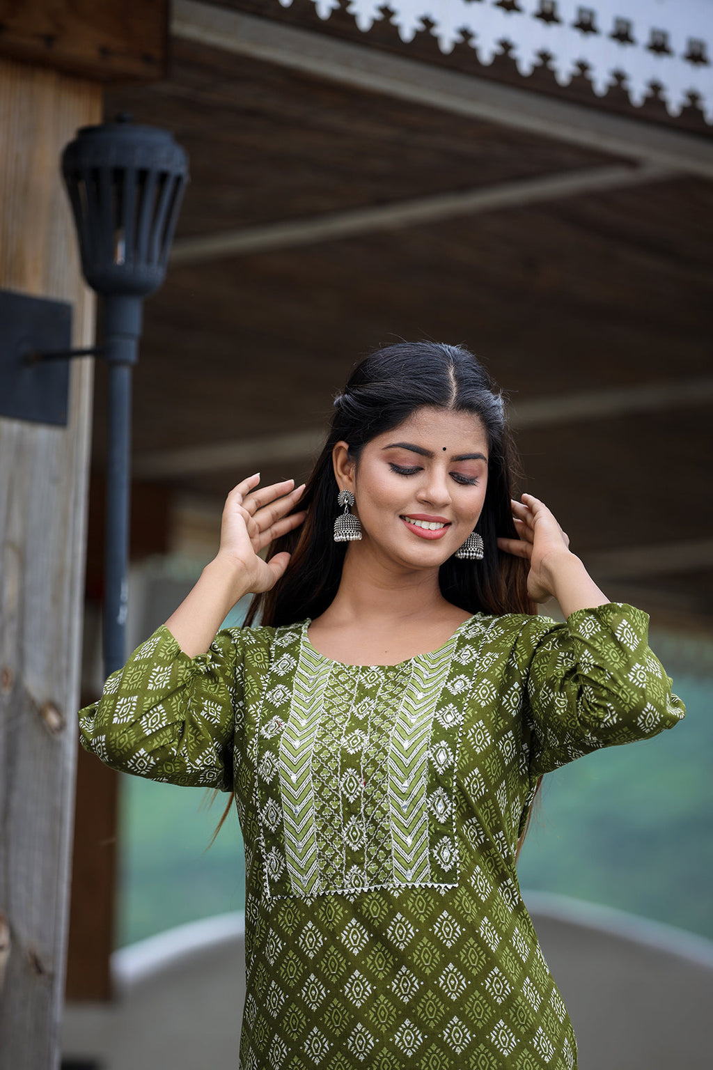 Kaajh Women's Green Printed Kurta Pant Set