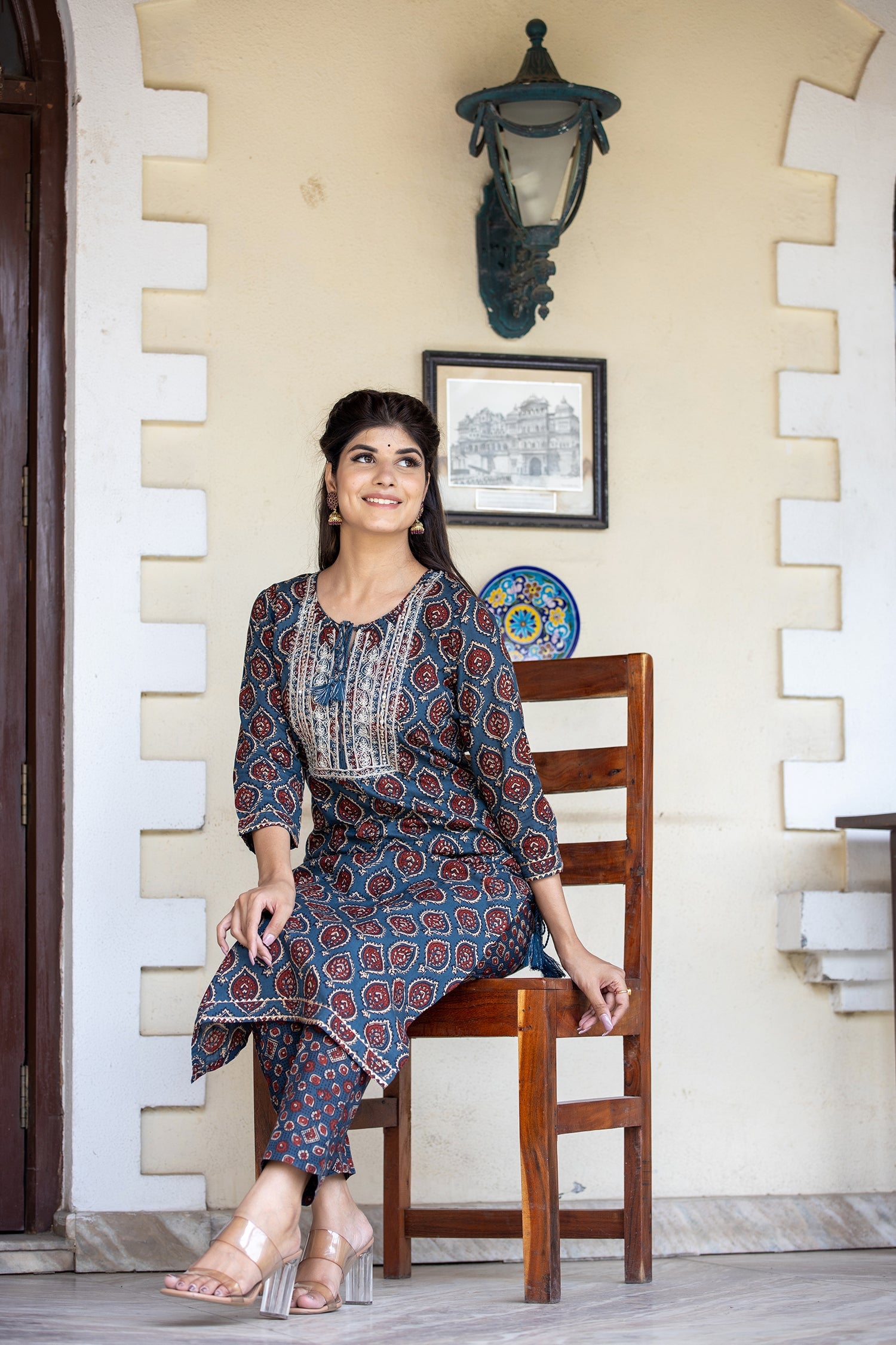 Kaajh Women's Blue Ajrak Print Cotton Kurta Pant Set