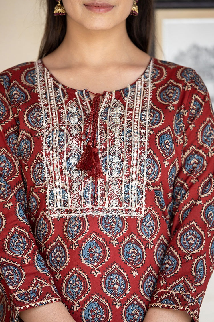 Kaajh Women's Red Ajrak Print Cotton Kurta Pant Set