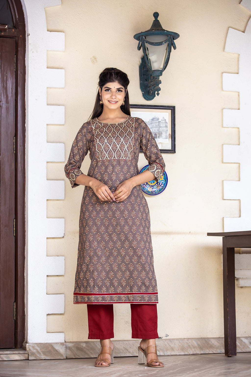 Kaajh Women's Brown Bagru Print Kurta Pant Set