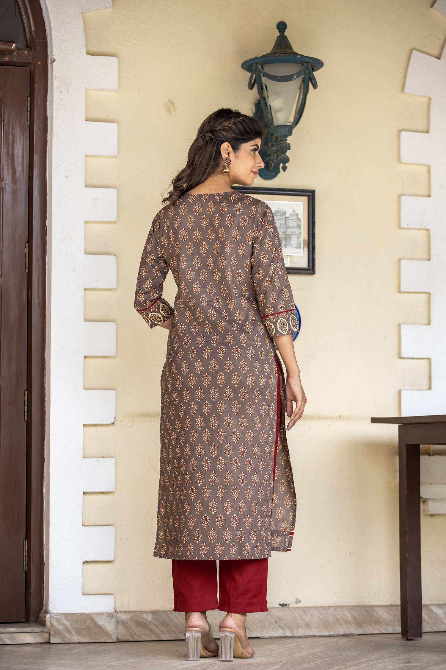 Kaajh Women's Brown Bagru Print Kurta Pant Set