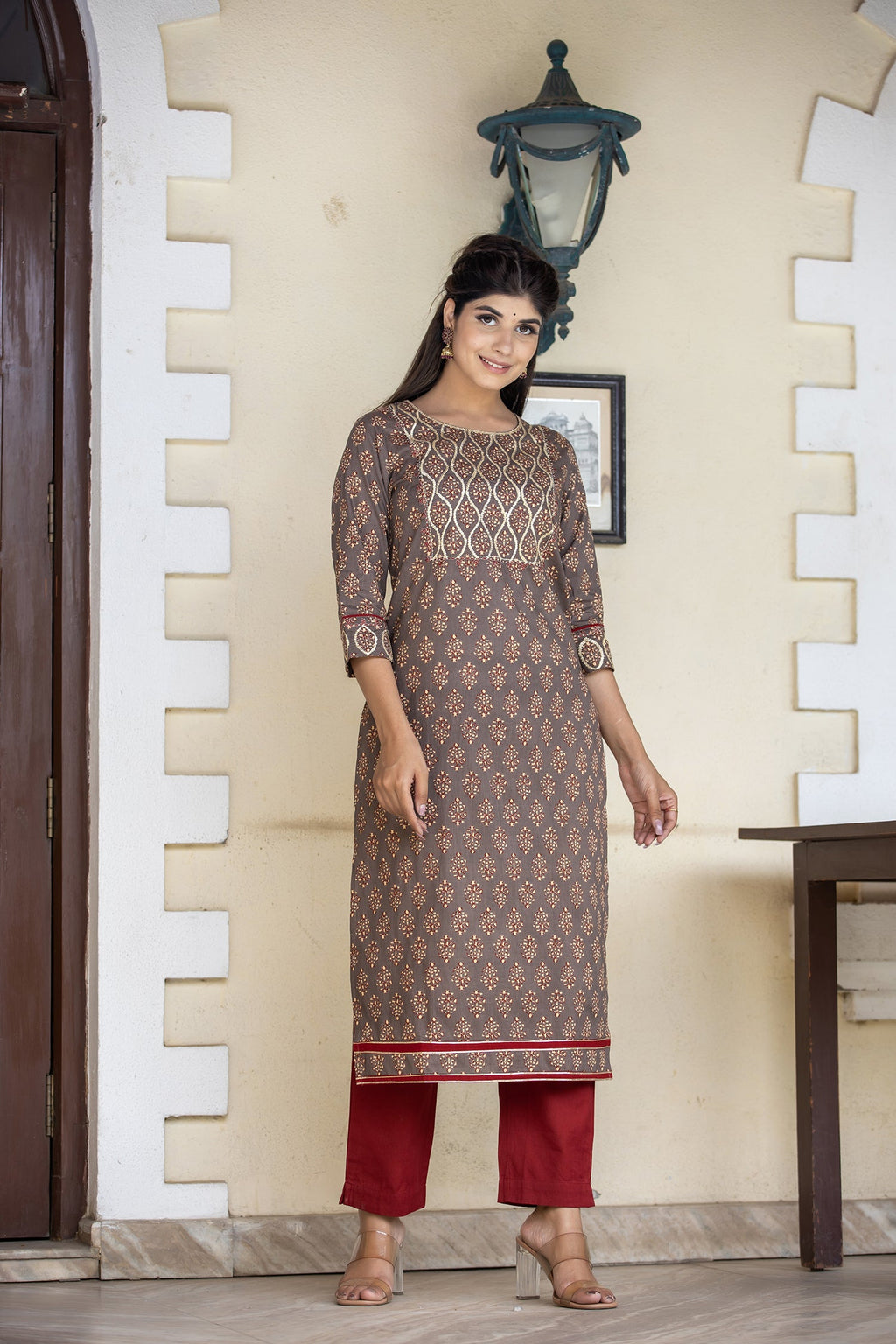 Kaajh Women's Brown Bagru Print Kurta Pant Set
