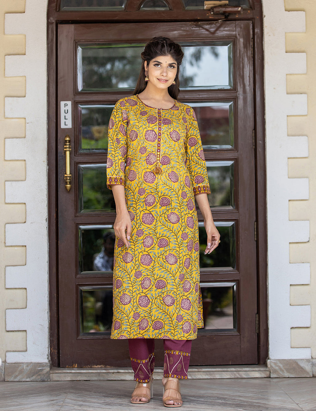 Kaajh Women's Yellow Purple Cotton Kurta Pant Set