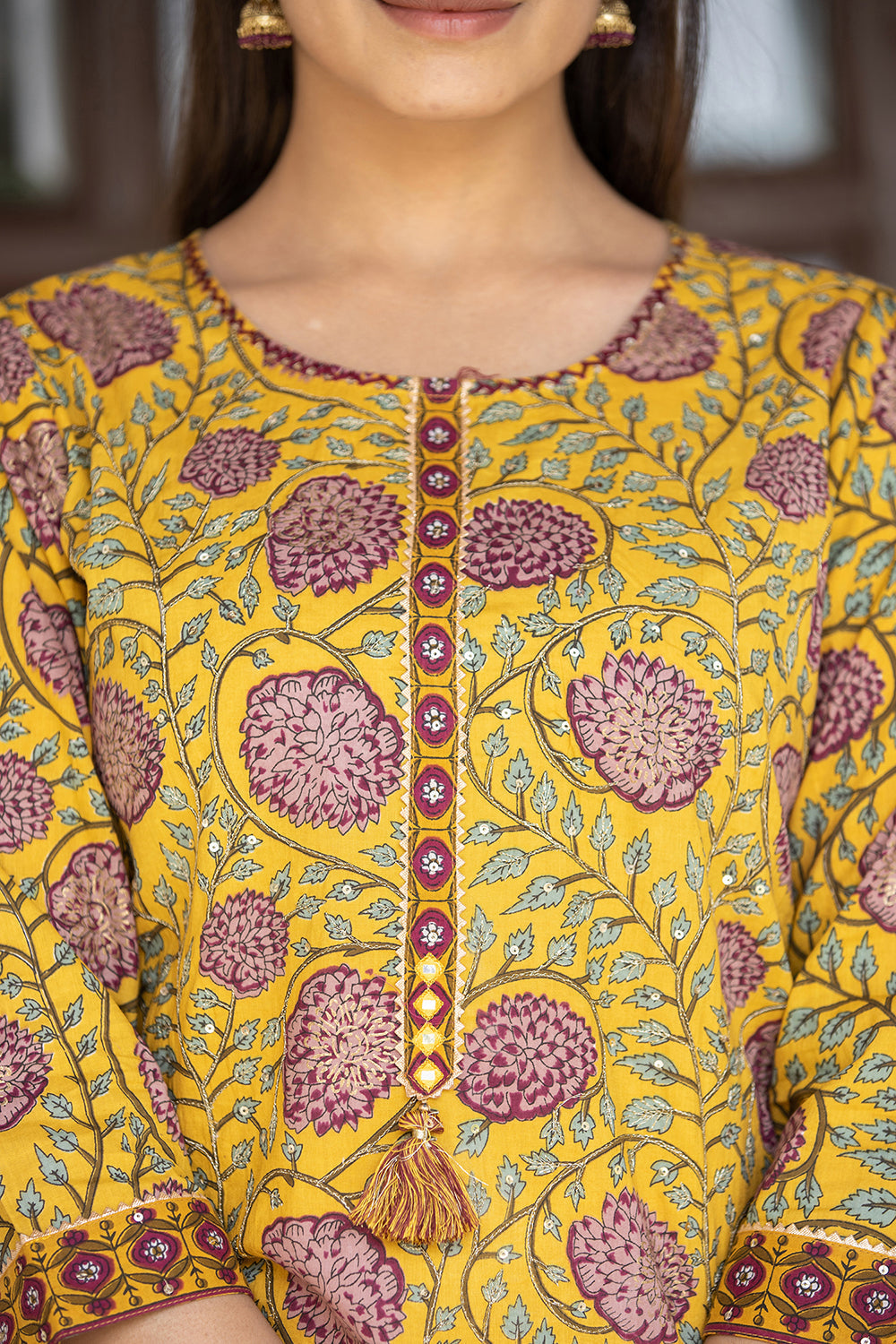 Kaajh Women's Yellow Purple Cotton Kurta Pant Set