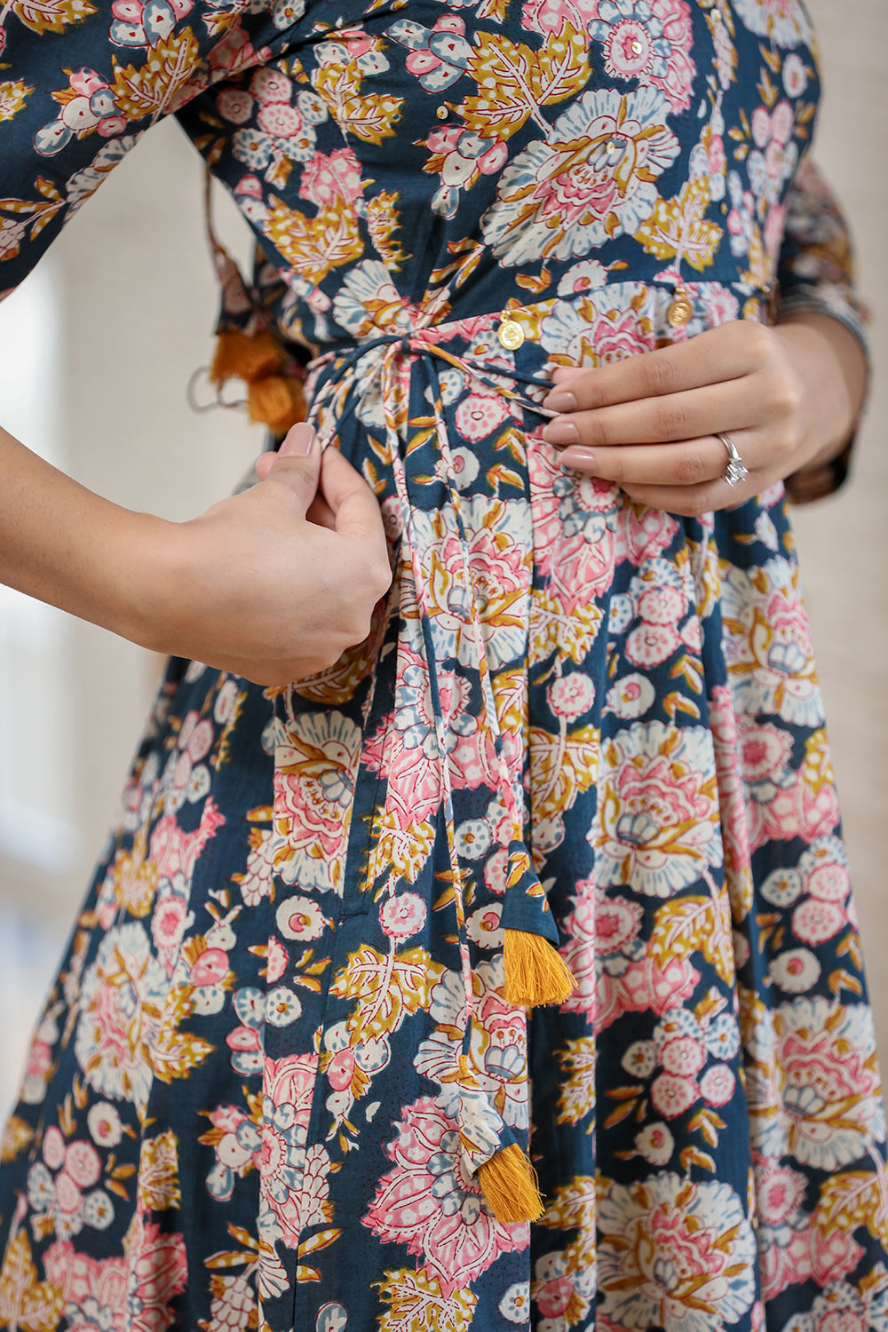 Kaajh Women's Navy Blue Floral Printed Cotton Ethnic Dress