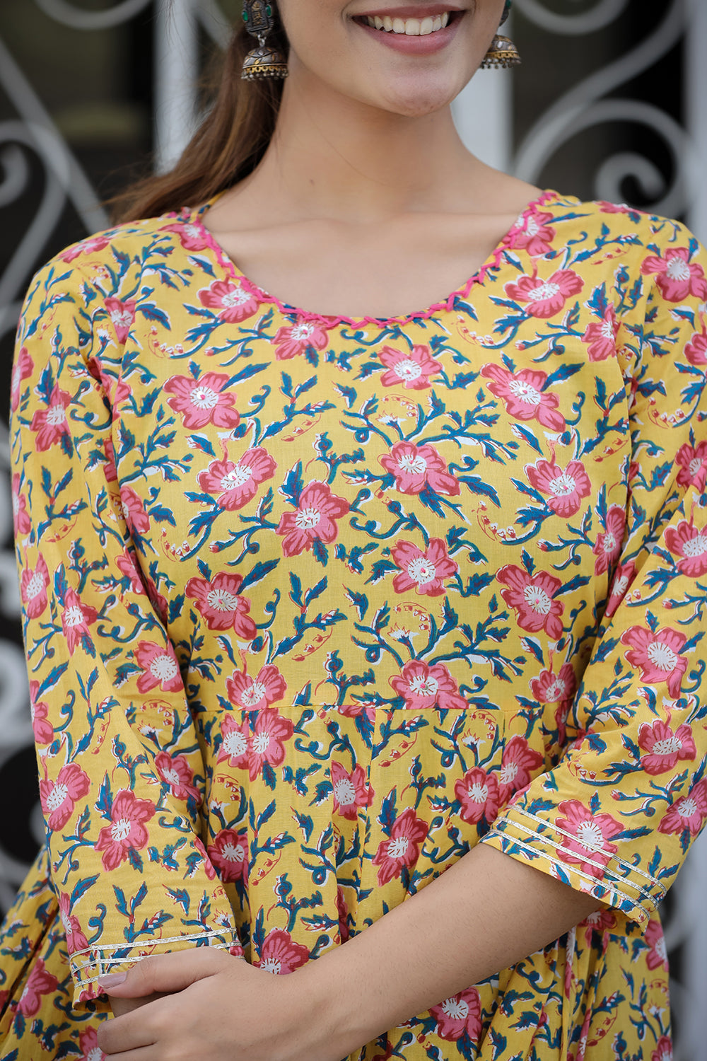 Kaajh Women's Yellow Floral Printed Cotton Ethnic Dress