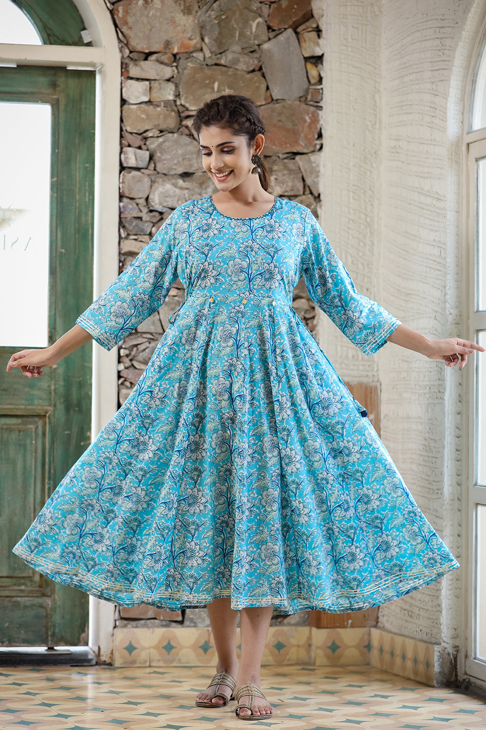 Kaajh Women's Sky Blue Floral Printed Cotton Ethnic Dress
