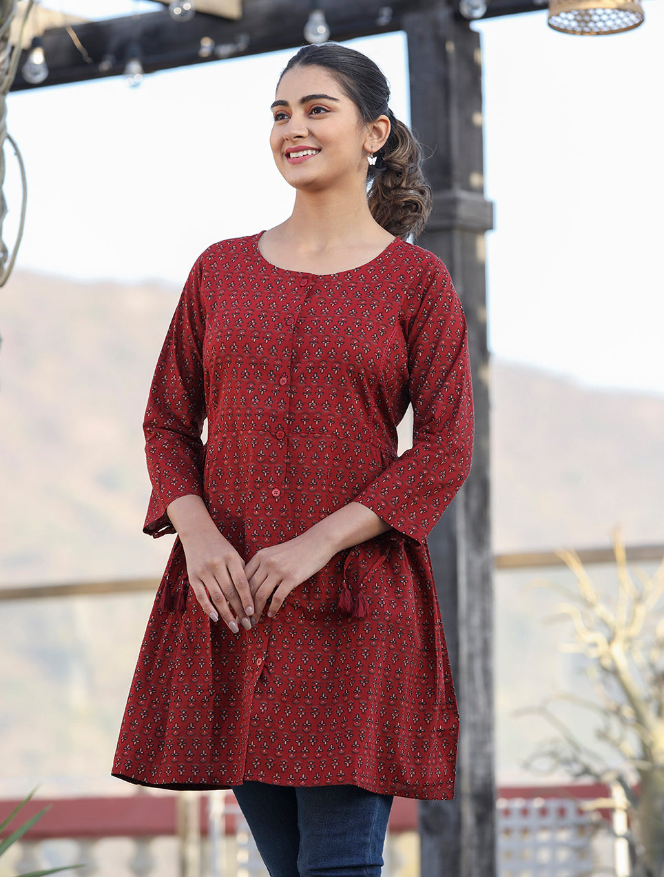 Kaajh Maroon Printed Shirt Style Cotton Tunic