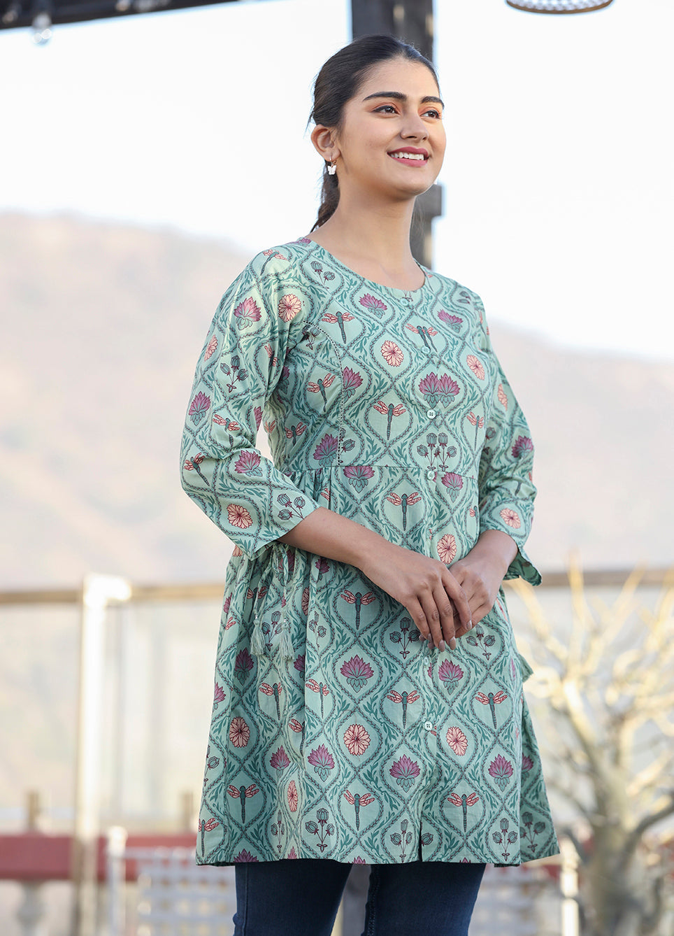 Kaajh Green Motif Printed Shirt Style Cotton Tunic