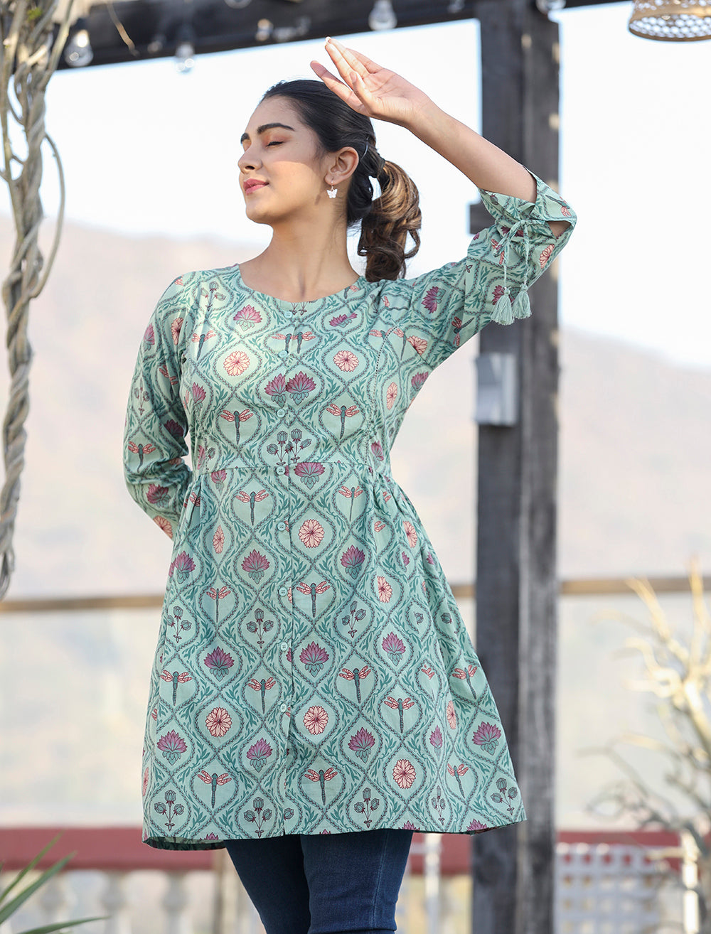Kaajh Green Motif Printed Shirt Style Cotton Tunic