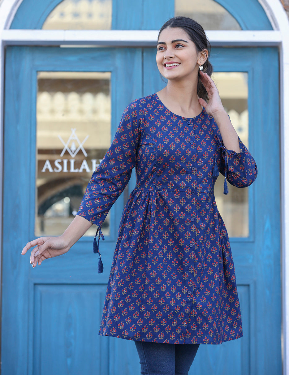 Kaajh Blue Printed Shirt Style Cotton Tunic