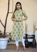 Kaajh Woman's Green Floral Print Cotton Casual Kurta