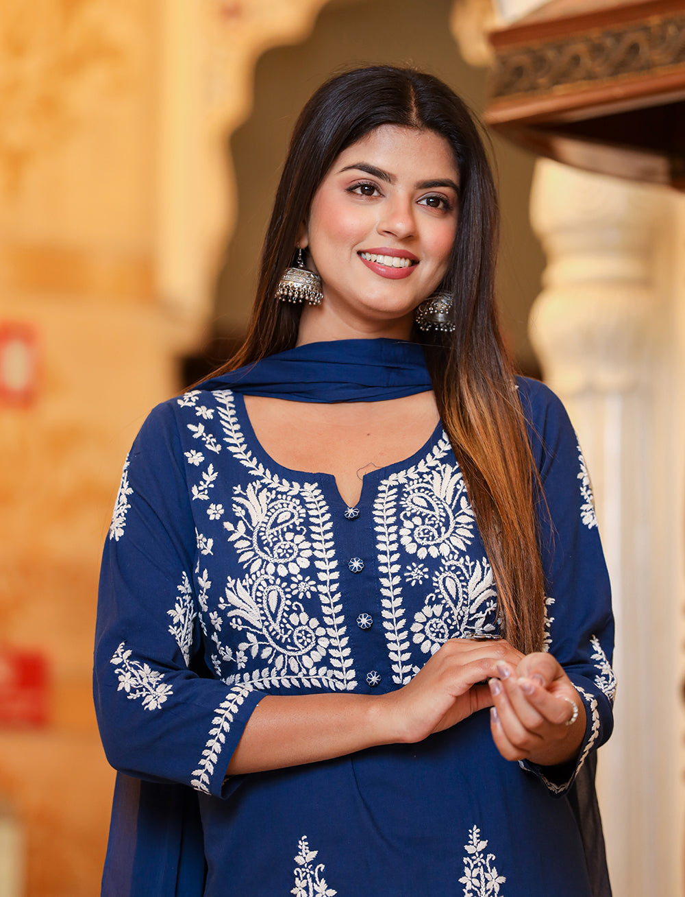 Kaajh Women's Navy Blue Lucknow Chikankari Kurta Pant Set With Dupatta