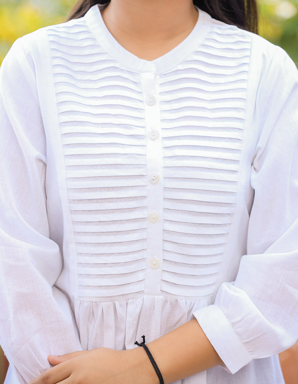 Kaajh Women's Pastel White Cotton Tunic Top