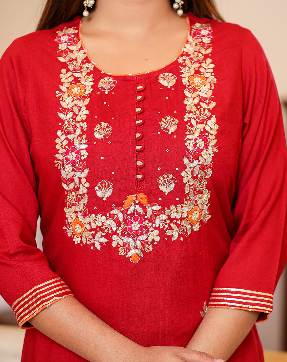 Kaajh Women's Red Rayon Embroidered Kurta Pant Set With Dupatta