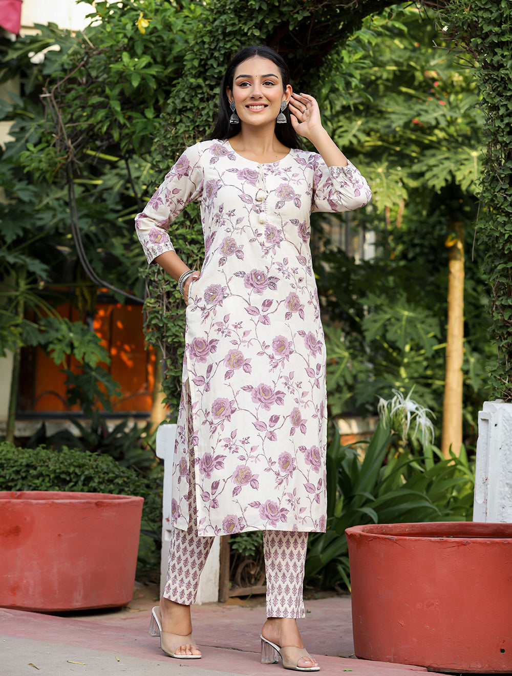 Kaajh Women's Light Purple Floral Print Cotton Kurta Pant Set With Dupatta