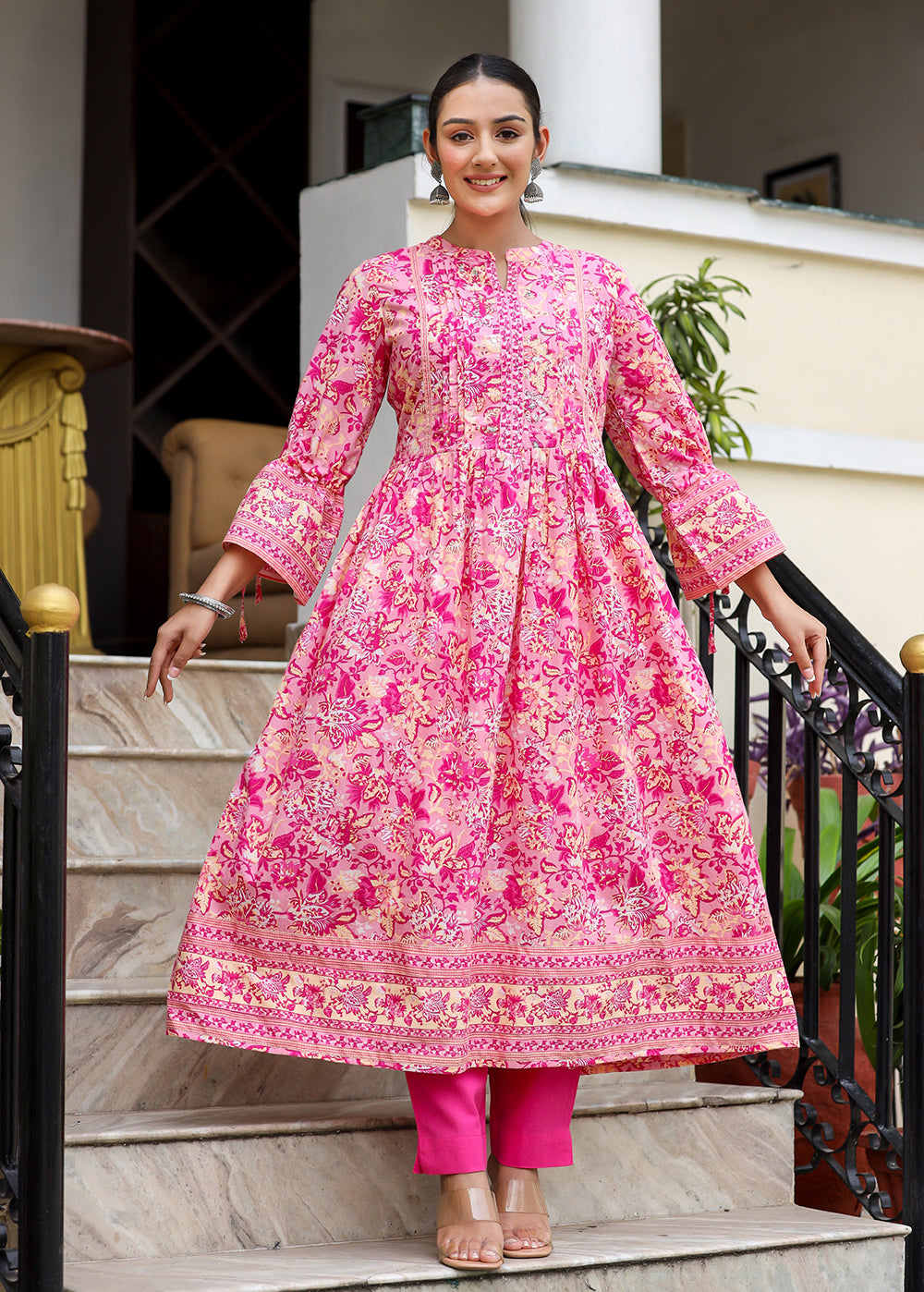 Kaajh Women's Pink Floral Print Cotton Kurta Set