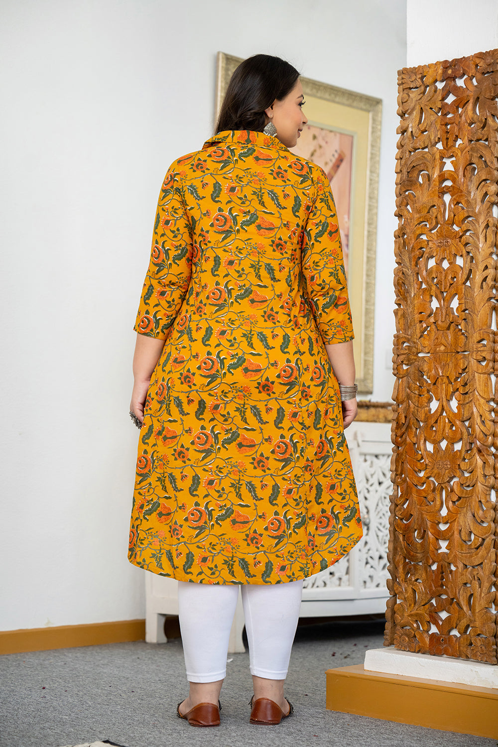 Kaajh Women's Yellow Floral Printed Plus Size Cotton Kurta