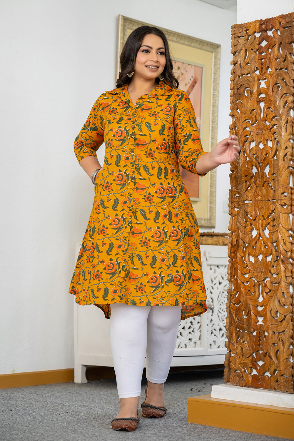 Kaajh Women's Yellow Floral Printed Plus Size Cotton Kurta