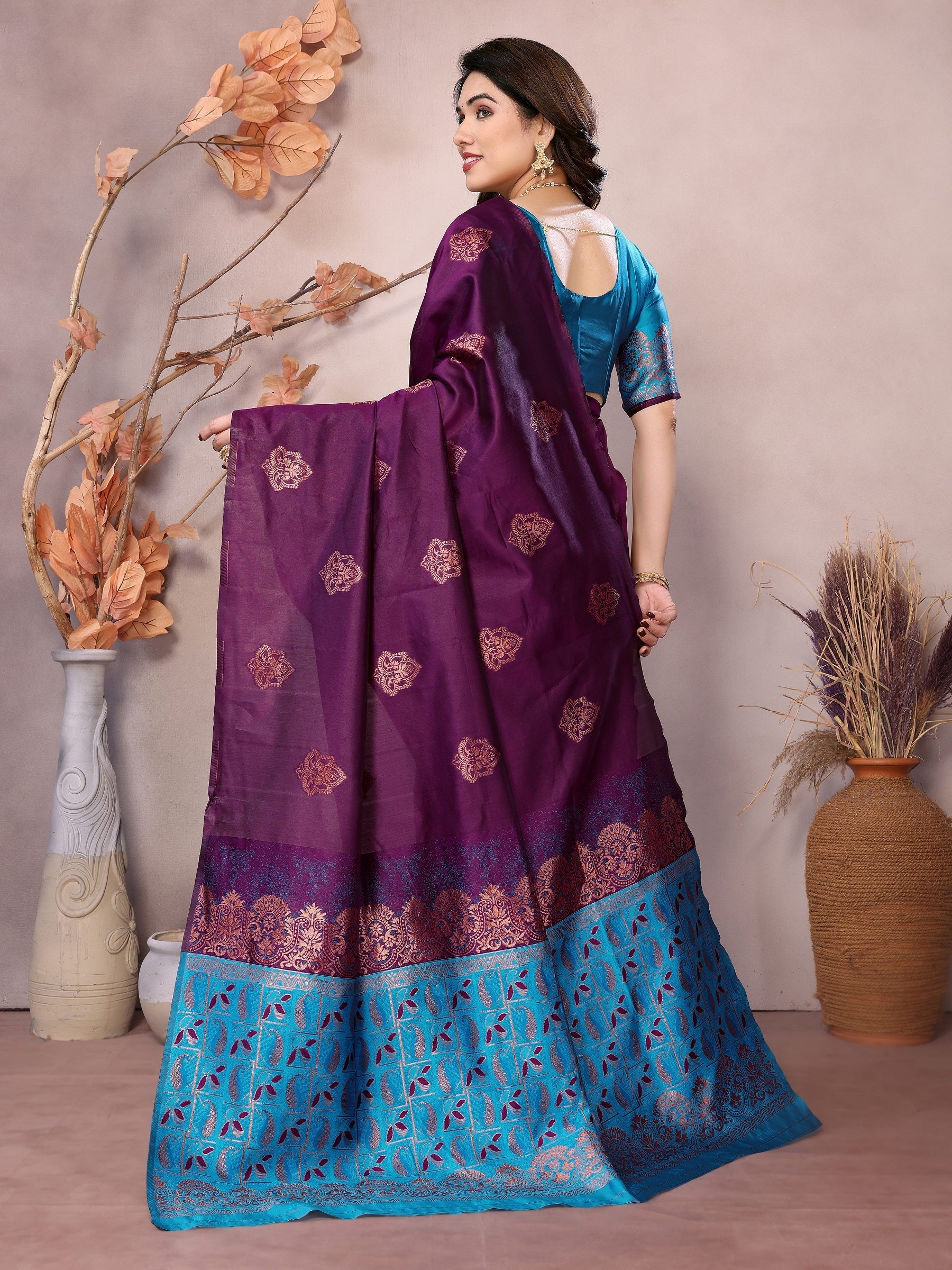 Vedant Vastram Soft Litchi Silk Kanjeevaram Saree - Wine