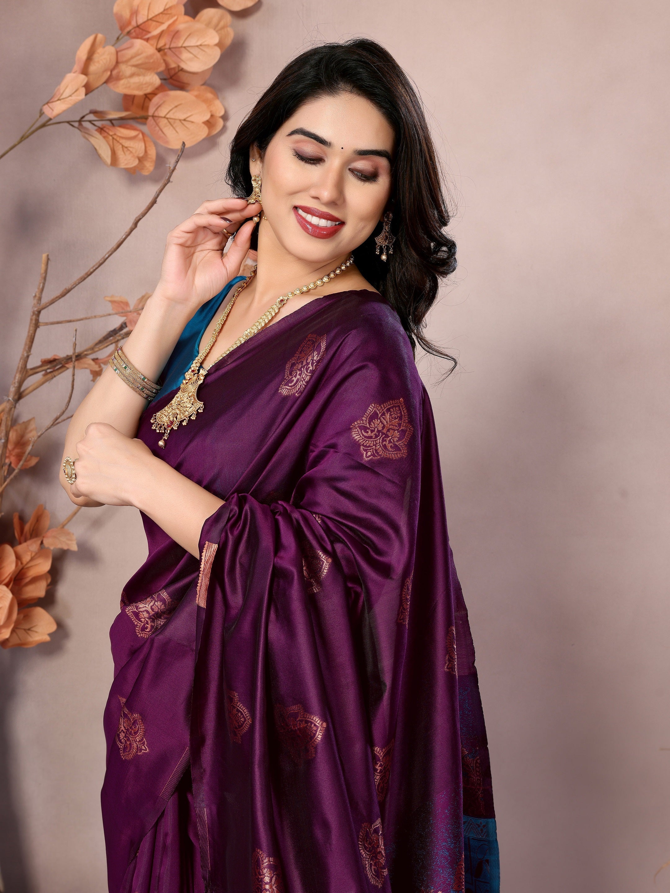 Vedant Vastram Soft Litchi Silk Kanjeevaram Saree - Wine