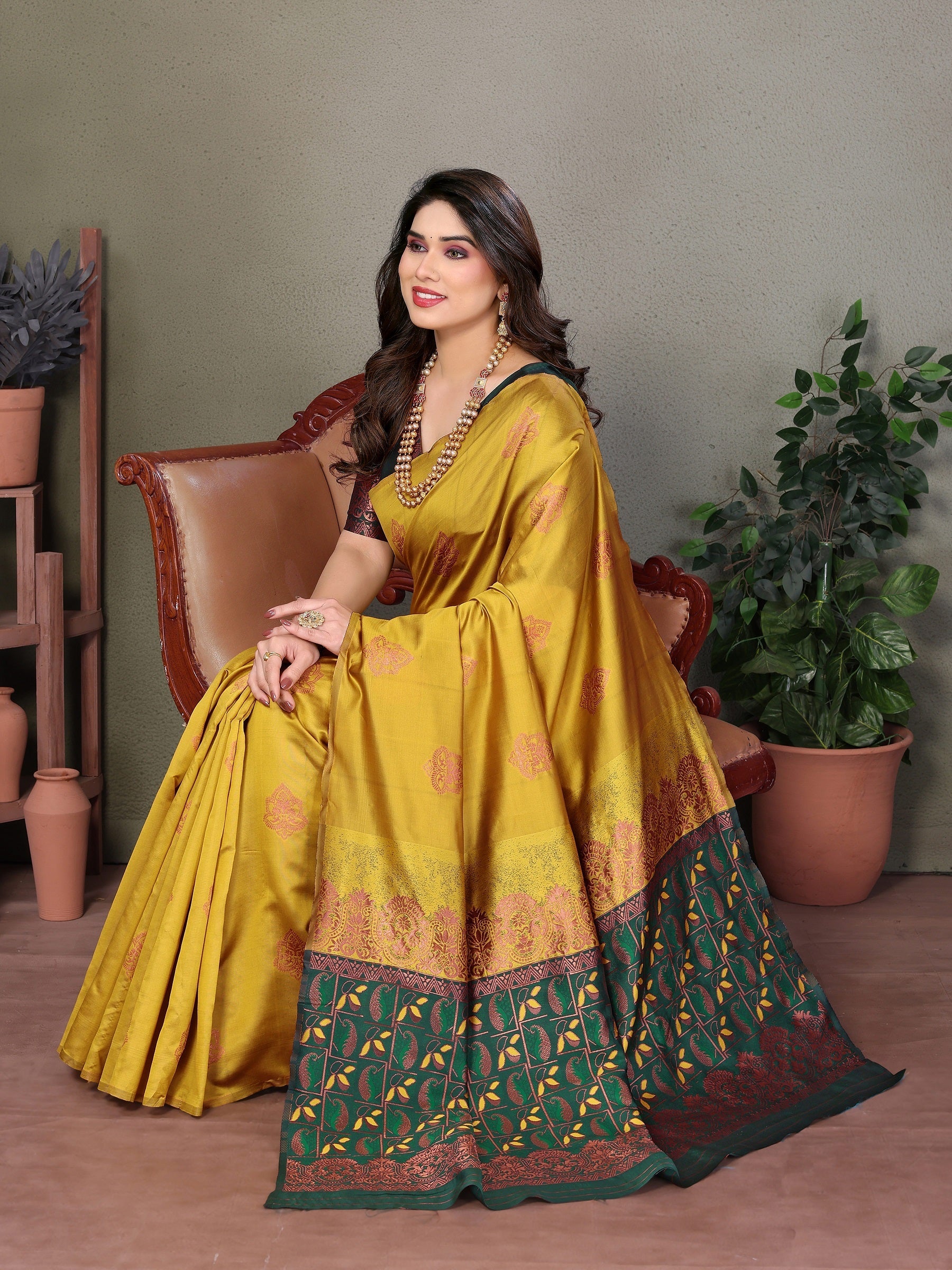 Vedant Vastram Soft Litchi Silk Kanjeevaram Saree - Mustard
