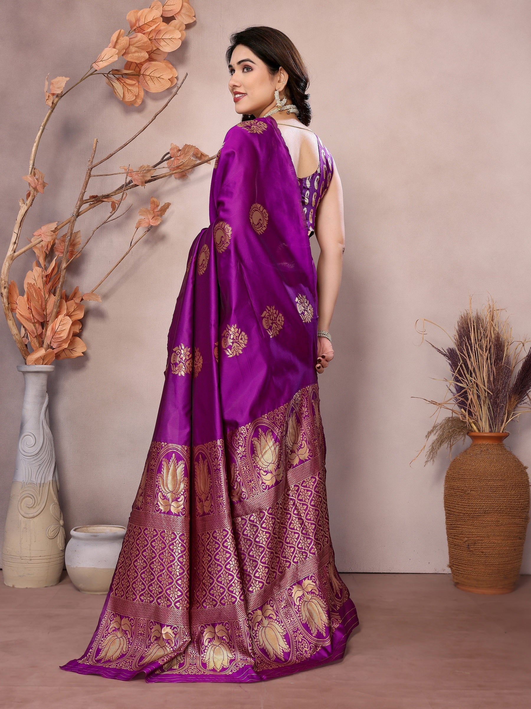 Vedant Vastram Soft Litchi Silk Kanjeevaram Saree - Purple