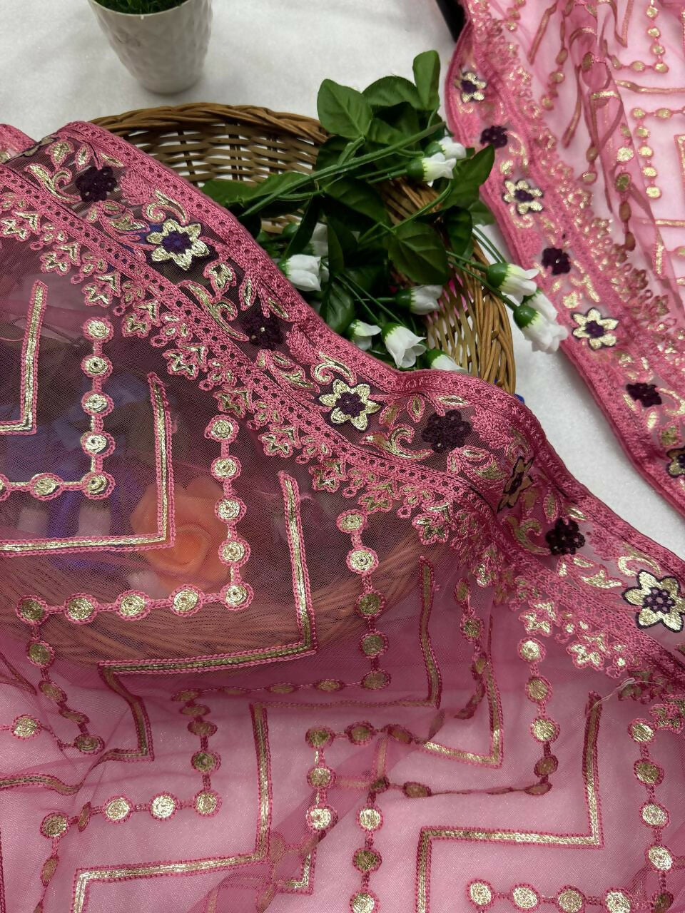 Vastranavya Butterfly Net Designer Chain Stitch Embroidery Work with Foil Thread & Stone Work Saree with Blouse Material - Pink