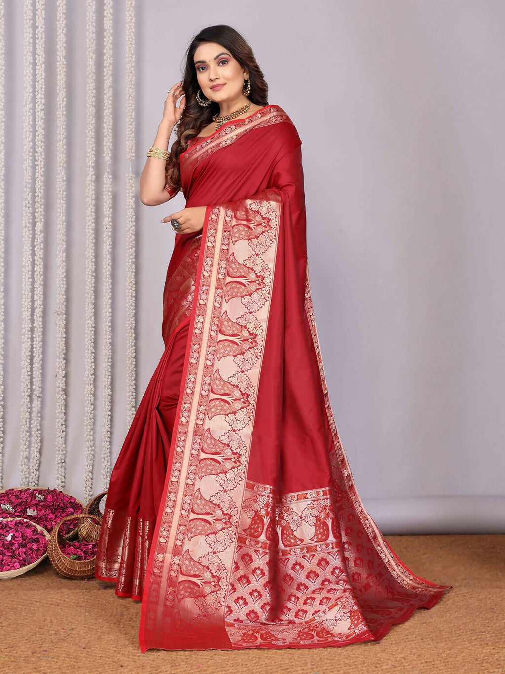 Joban Fashion Red Woven Banarasi Silk Sarees